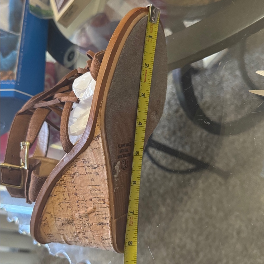 Cityclassified Brown Suede Fringe Wedge Sandals – Size 8.5 - Picture 15 of 16